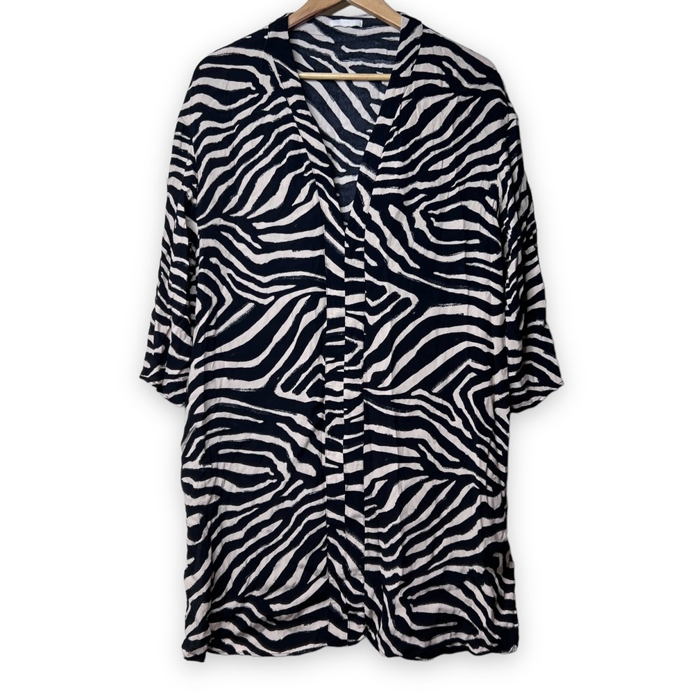 H & M XL Tunic Top Shirt 3/4 Sleeves Animal Zebra Print
